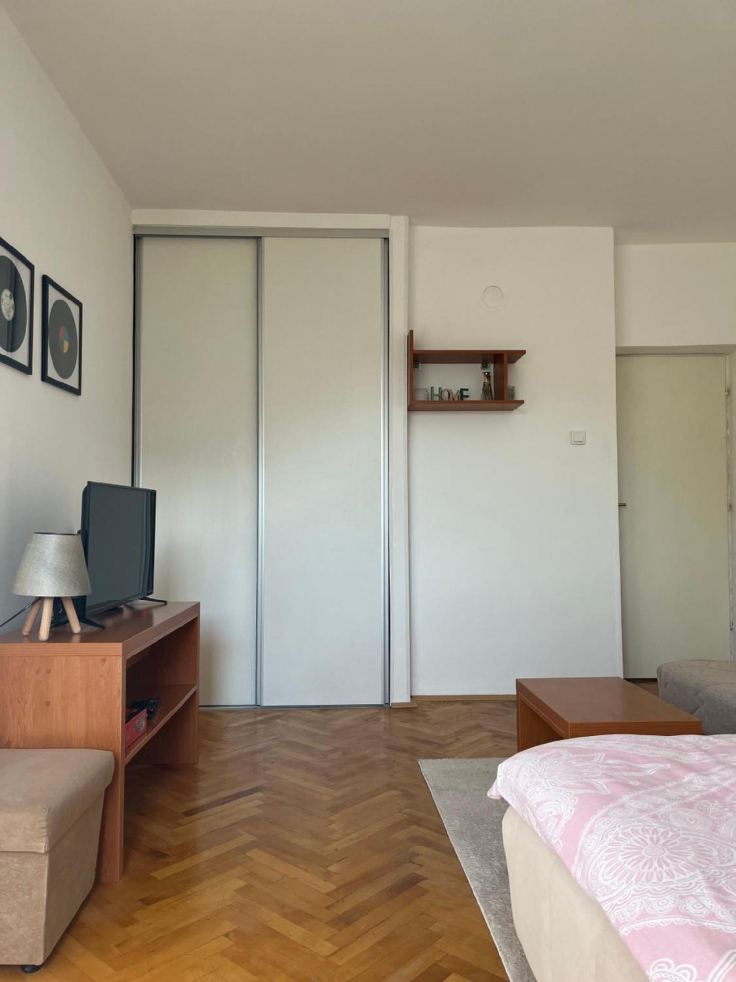Cozy Apartment With The View Pluzine Exterior photo